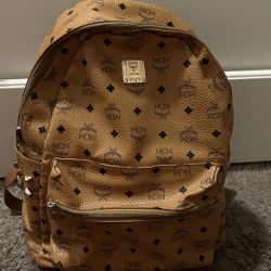 MCM Backpack Real 