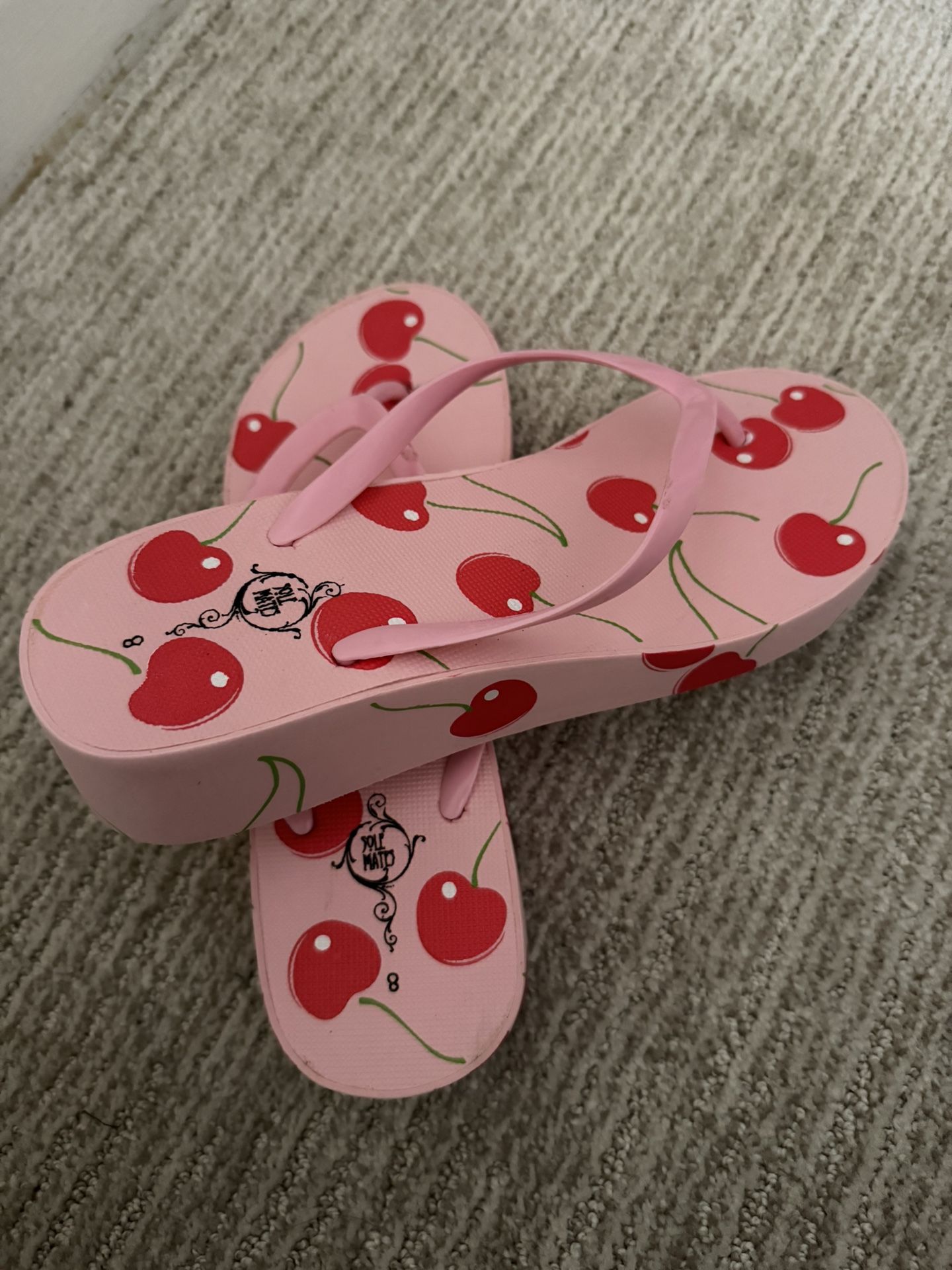Platform sandals