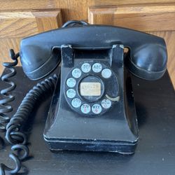 1940's  Bell System Rotary Phone 
