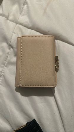 Cream wallet