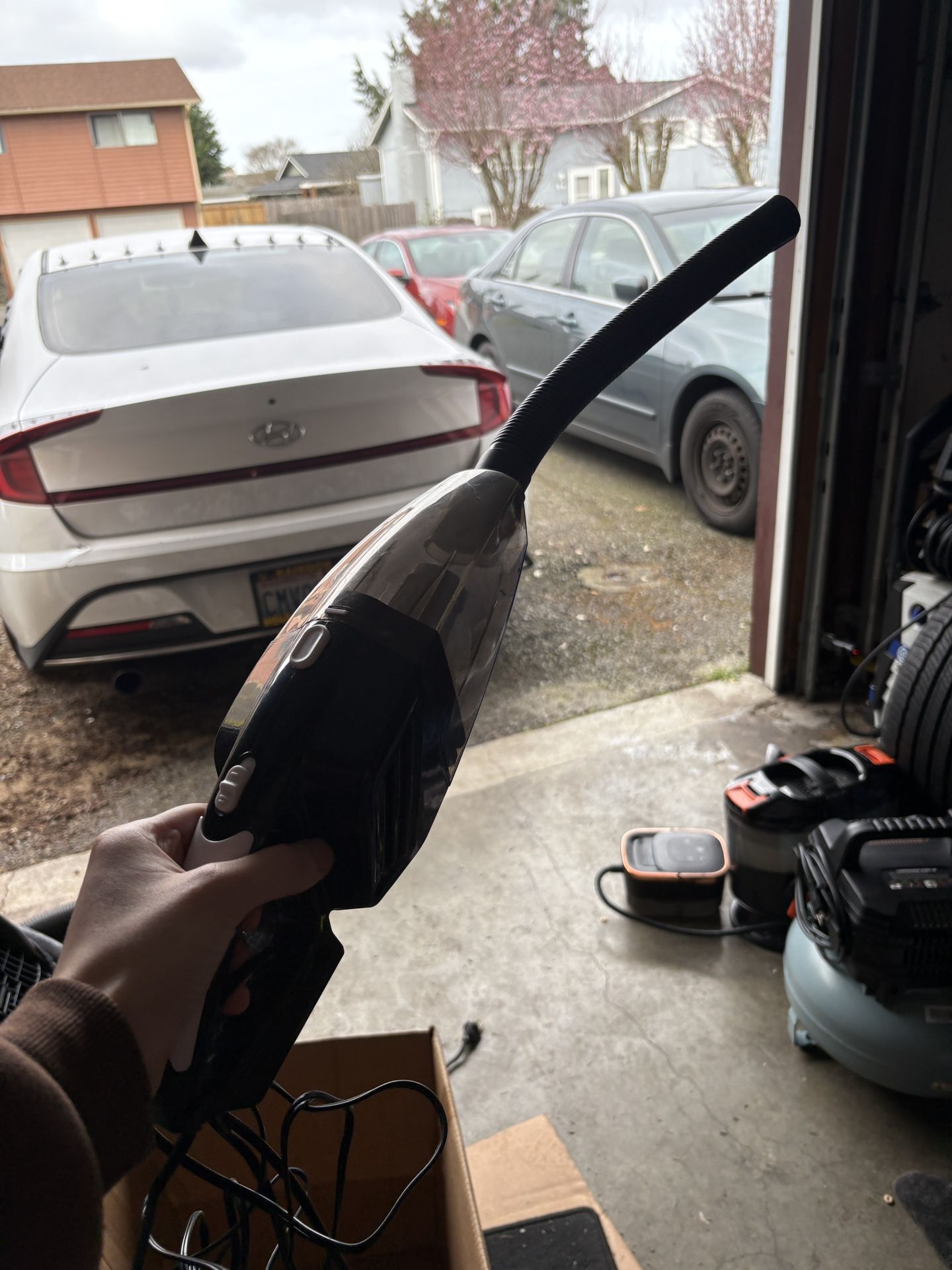 CAR VACCUM