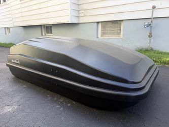 SportRack Vista XL Cargo Box
