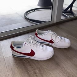 Nike Cortez White And Red Trainers 