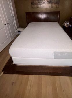Queen bed.  Obo