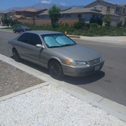 1999 Toyota Camry