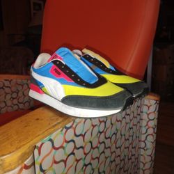 Puma Sneakers