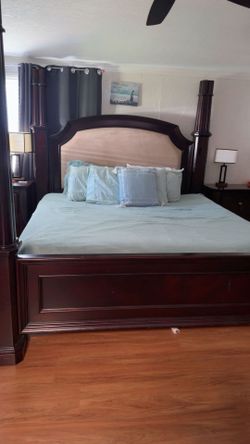 King size bed