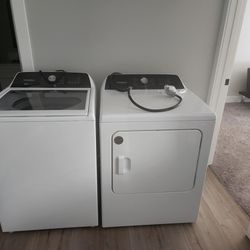 Whirpool Washer And Dryer