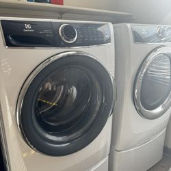 Electrolux Front Loading Washer And Dryer 