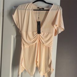 BCBGMaxAzria Light Peach Ruched V-Neck Top