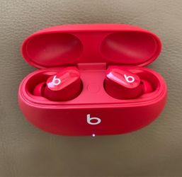 Beats earbuds