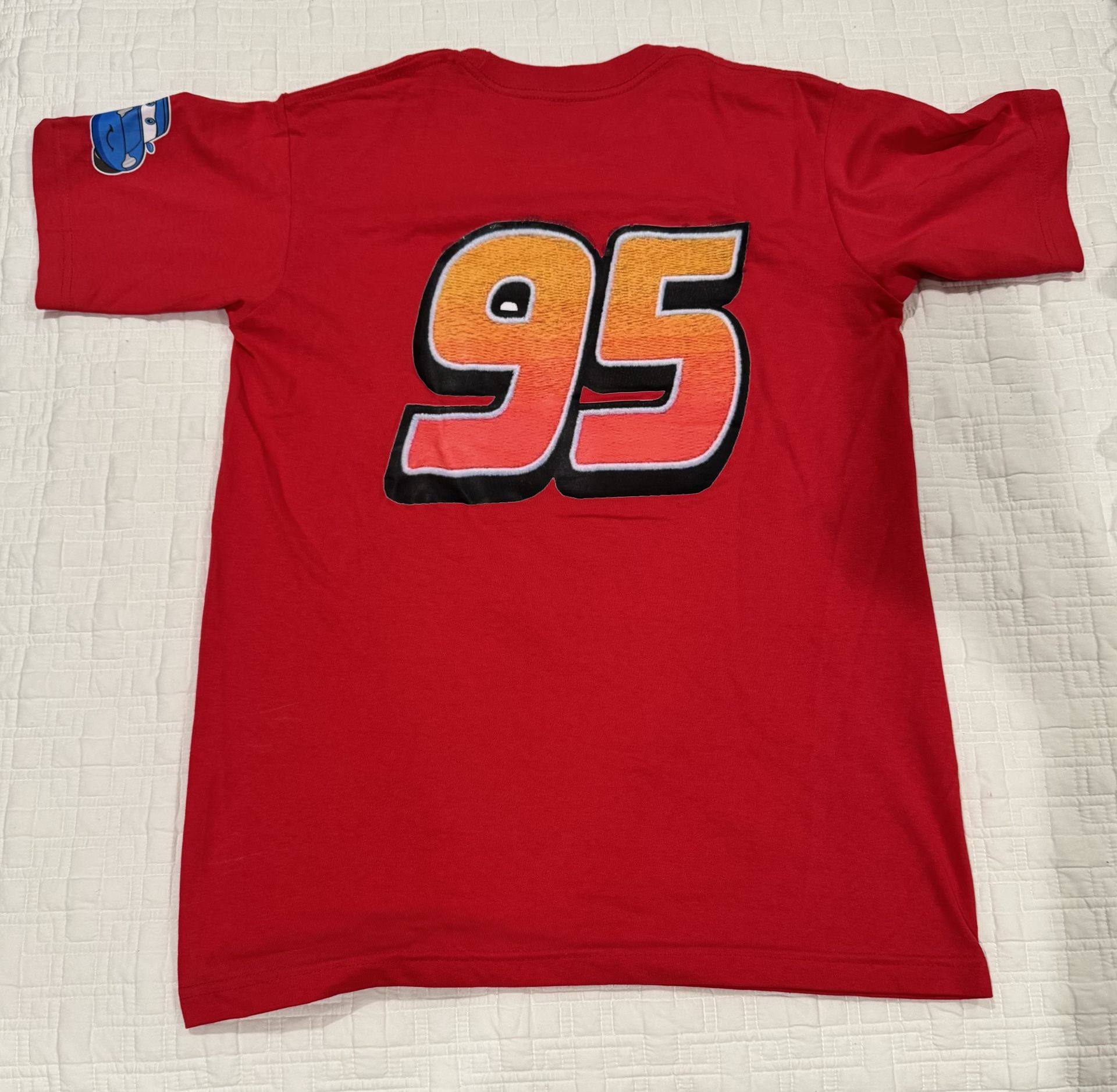 Lightning Mcquen Costume shirt Size Large