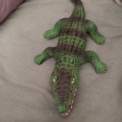 Kids Toy Alligator 5 Dollars 