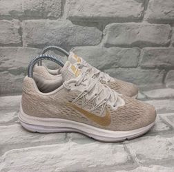 Nike Zoom Winflo 5 Women's Size 6 Running Shoes Beige Gold
