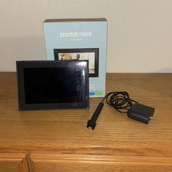 Facebook Portal Mini