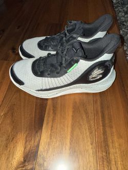 Steph Curry Men’s Size 8