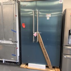 48 Inch, 19.5 Cu. Ft. Built-In Side by Side Refrigerator/Freezer