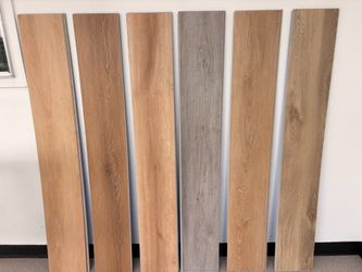Vinyl plank flooring 📍 610