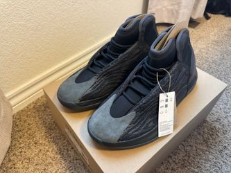 Adidas Yeezy QNTM Onyx - Men’s Size 10.5