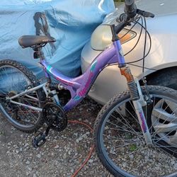 24 Inch Mountain Bike In Good Condition 
