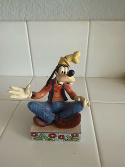 Disney Traditions Jim Shore Goofy Figurine