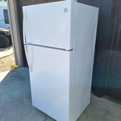  Kenmore Refrigerator 