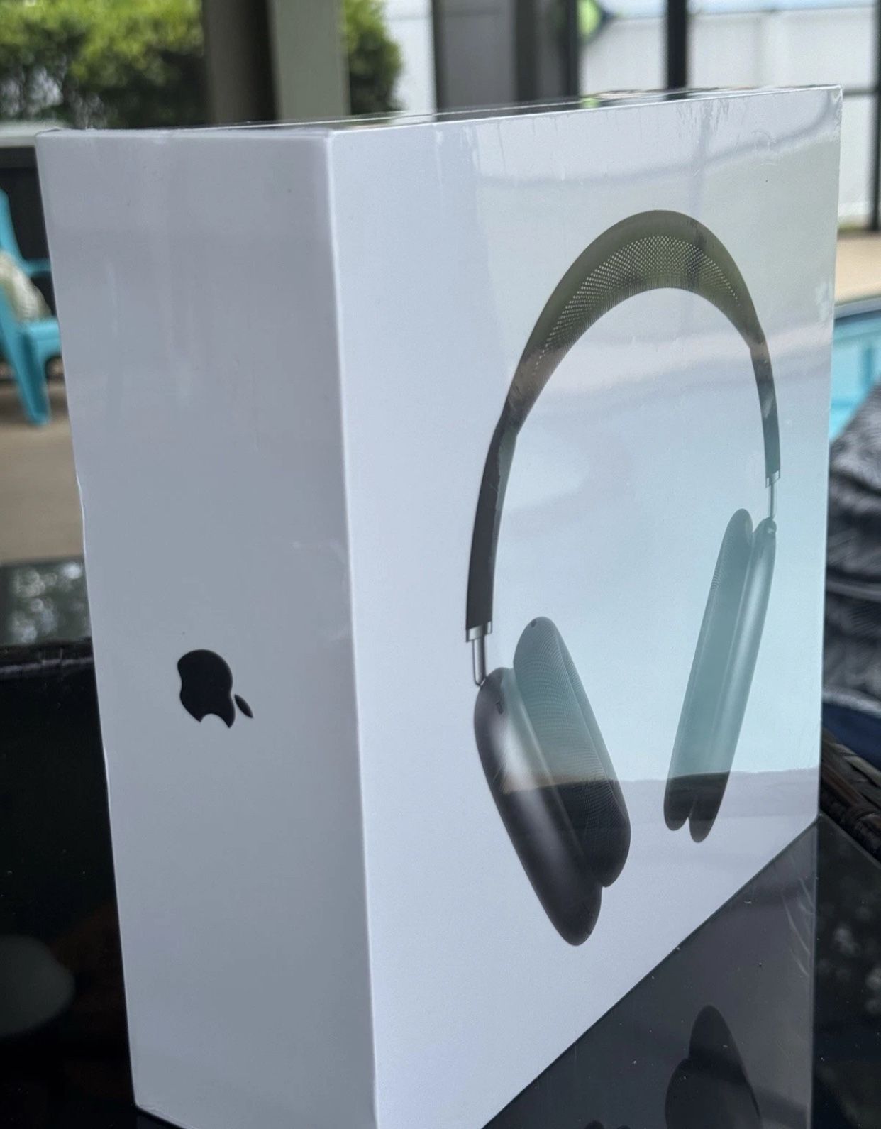 Apple AirPods Pro Max Headphones