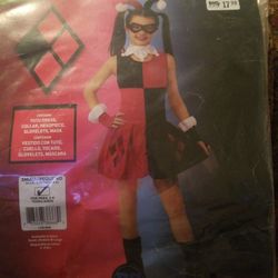 Girl Halloween costume 