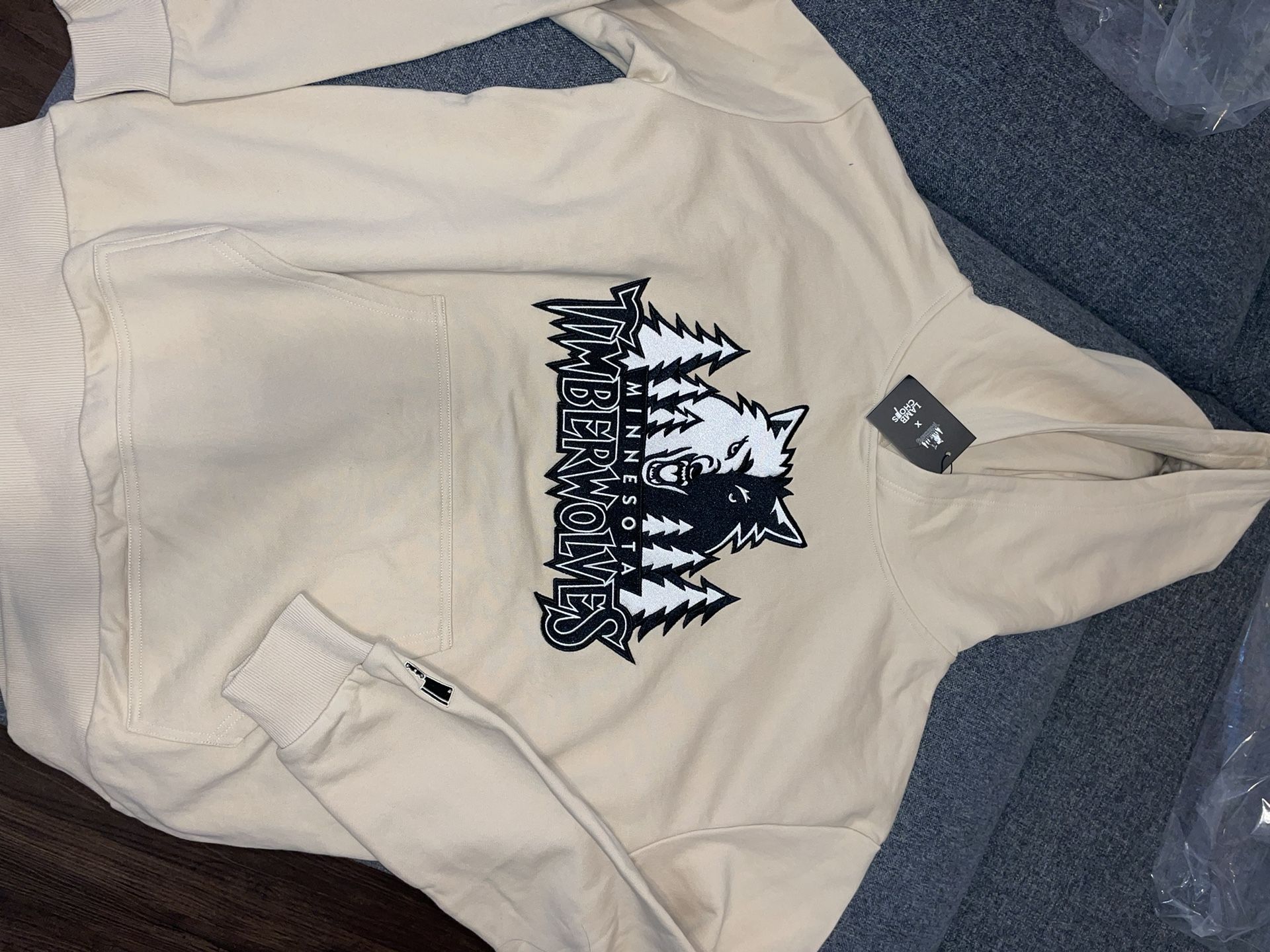 Minnesota Timberwolves Lamb Chops Sweatshirt Size M