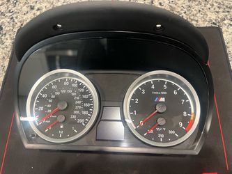 E9X m3 cluster