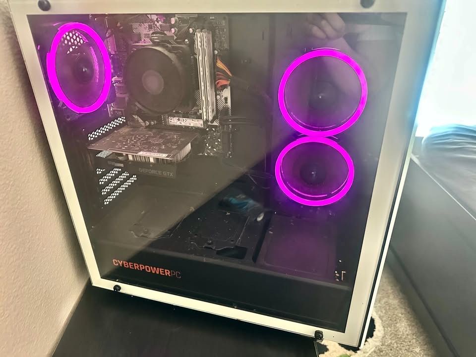 CyberpowerPC Desktop Gaming Computer GeForce NVIDIA GTX 1060 (Windows 10)