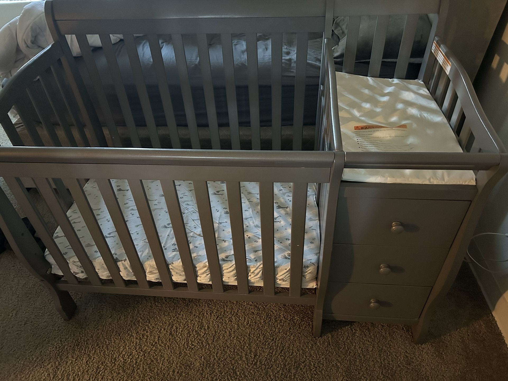 Baby Crib With Changing Table