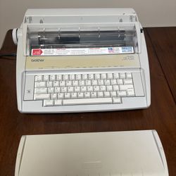 Brother Correctronic GX-6750 Electronic Typewriter With Cover Clean Tested Works