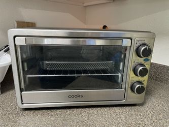 Oven Toaster And Air Fryer Like New. 