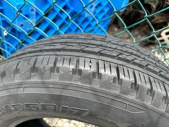 235 65 R17