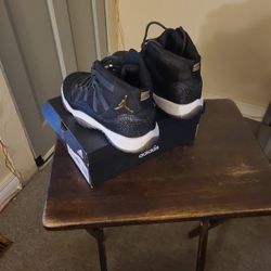 Jordan Retro 11 Premium  Mid Heiress Black Stingray Size 7y Women's size 8.5