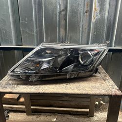 2010 2011 2012 Ford Fusion Left Driver Side Headlight 