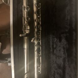 Bundy Flute