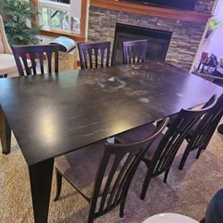 Dark Large dark espresso/black dining table with 6 matching Chairs 