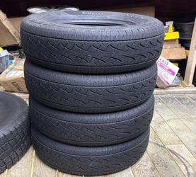265 70 17 Pirelli Scorpion Set of 4 Used