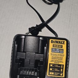 Dewalt Charger 