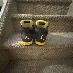 Jordan Lightning 4s