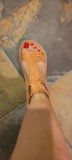 Huarache's Leather Size 8-9 Ankle Strap Sandal