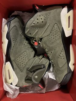 Travis 6 Olive 🫒 size(8.5M). Tried on like new. 📲 missing extra laces.