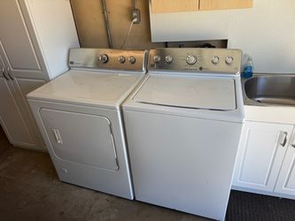 Washer and Gas Dryer