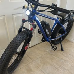 Electric bike, Amyet, new open box, hardly used, high end, powerful , soft ride, long range, shocks,, Fat Tires