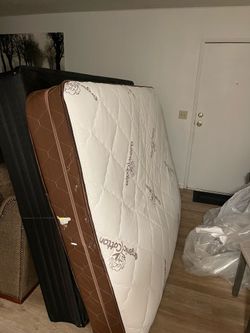 Queen bed set