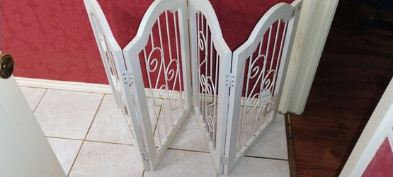 Heavy Duty Pet Gate