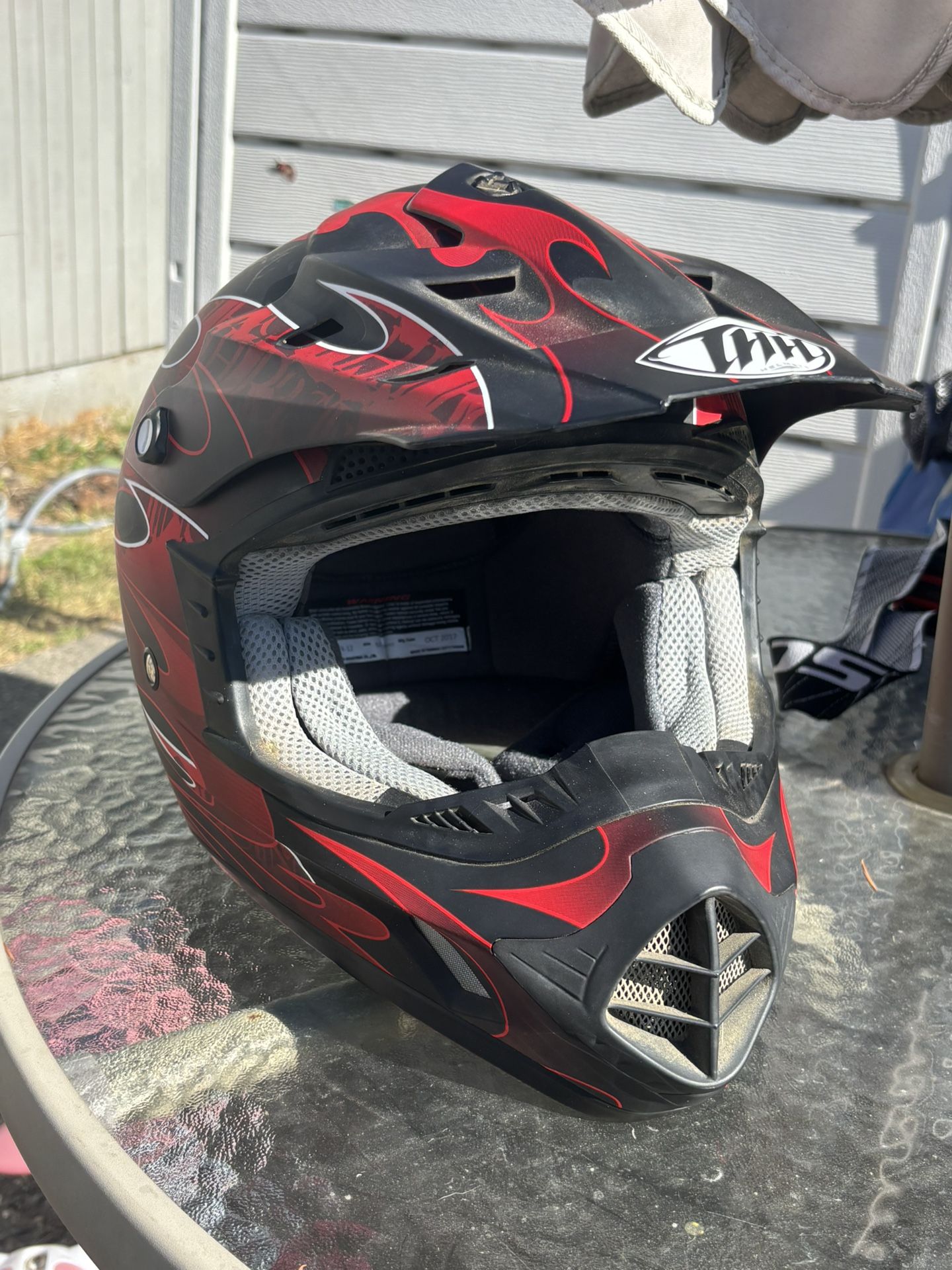 Medium Dirtbike Helmet