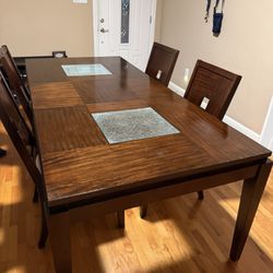 Expandable Hardwood Kitchen Table w/ Chairs